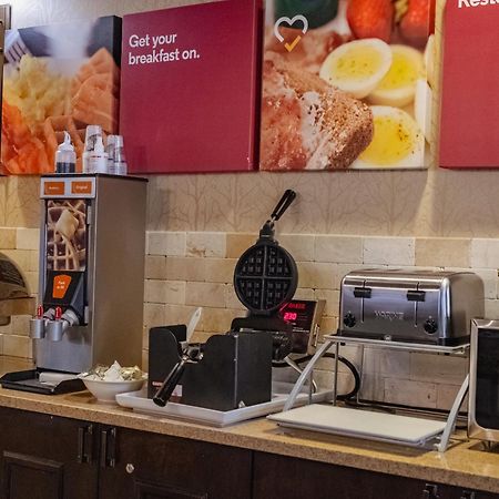 Russell Inn And Suites Starkville Εξωτερικό φωτογραφία