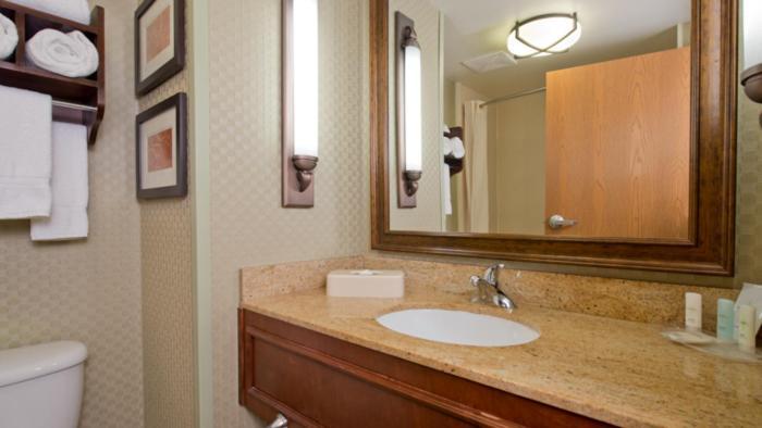 Russell Inn And Suites Starkville Εξωτερικό φωτογραφία