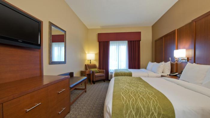 Russell Inn And Suites Starkville Εξωτερικό φωτογραφία