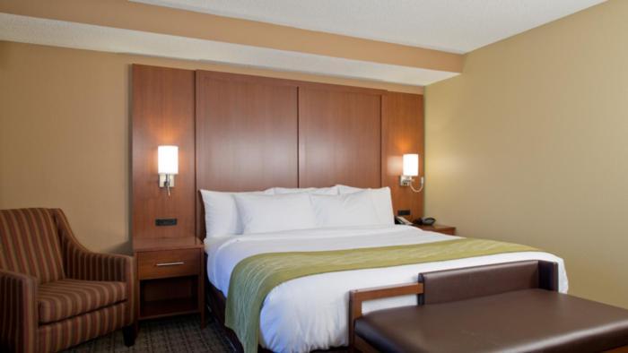 Russell Inn And Suites Starkville Εξωτερικό φωτογραφία